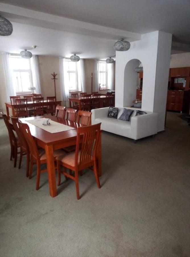 יאנוב נאד ניסו Hotel Epocha מראה חיצוני תמונה