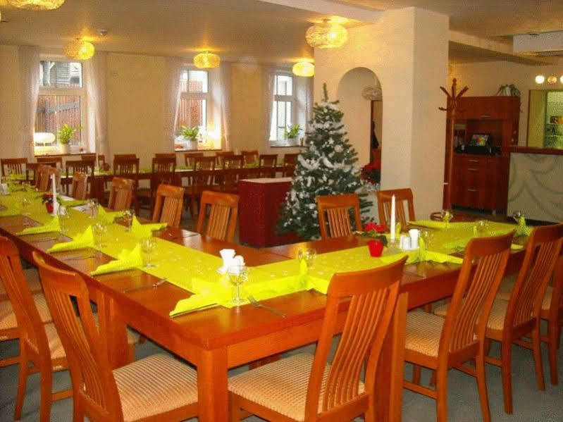 יאנוב נאד ניסו Hotel Epocha מראה חיצוני תמונה